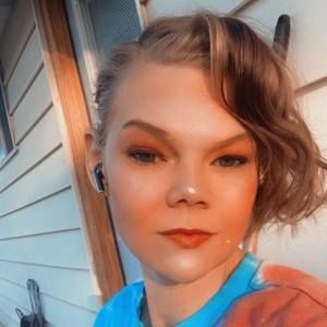 Meet your Posher, Robyn